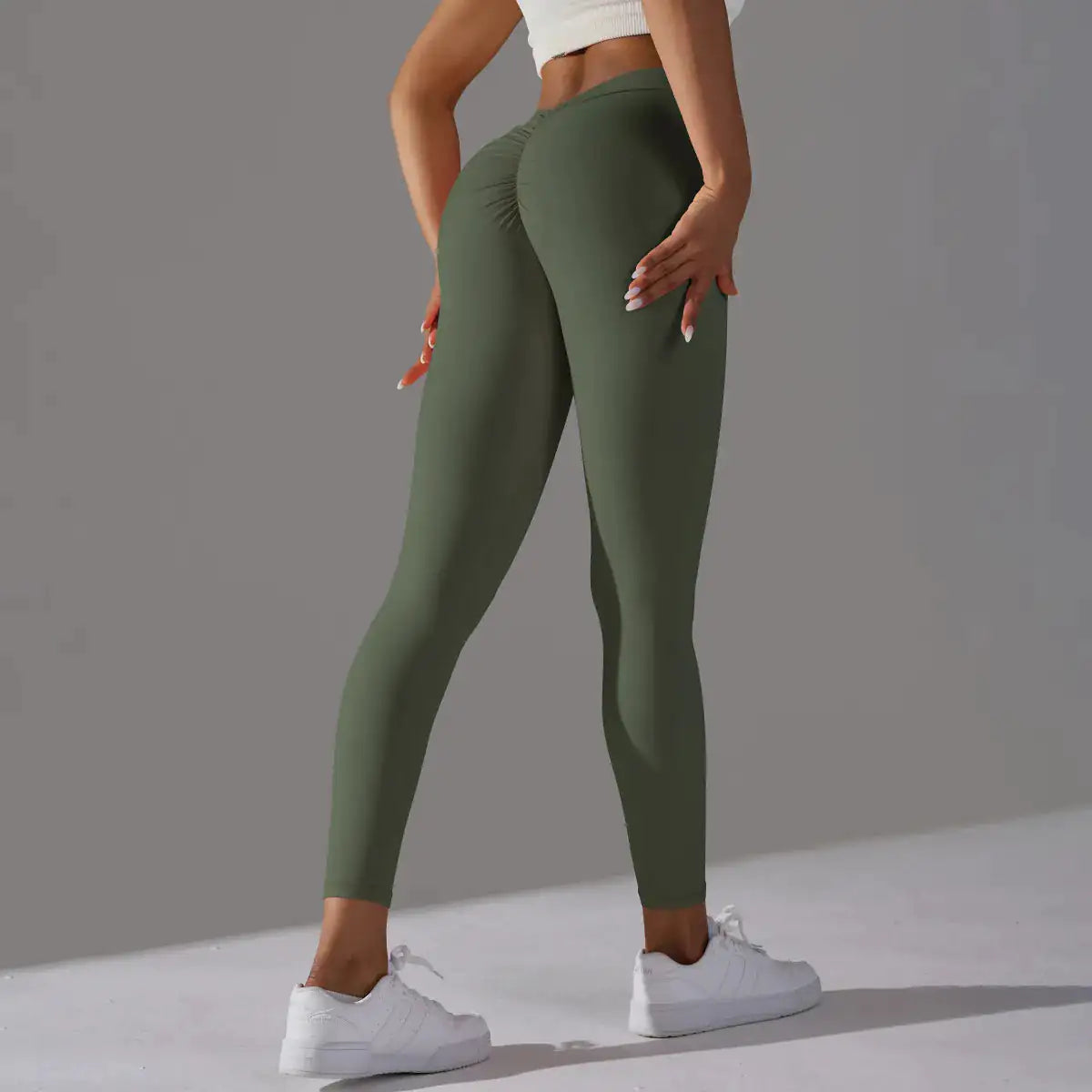 Sculpting V-Back Leggings - ENVYWEAR