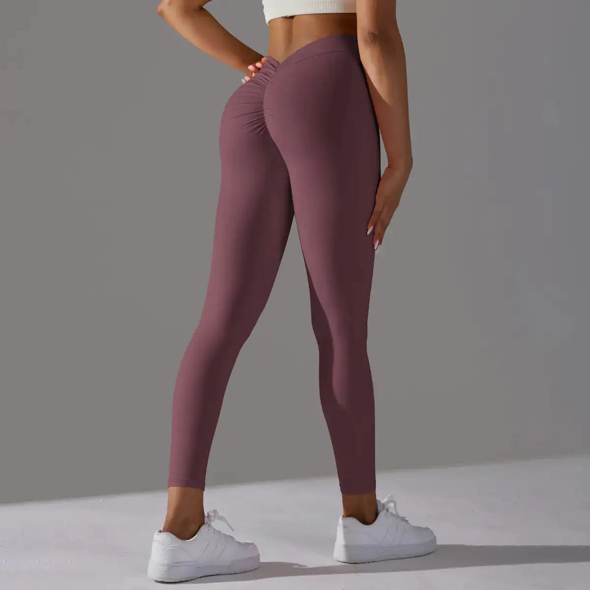 Sculpting V-Back Leggings - ENVYWEAR
