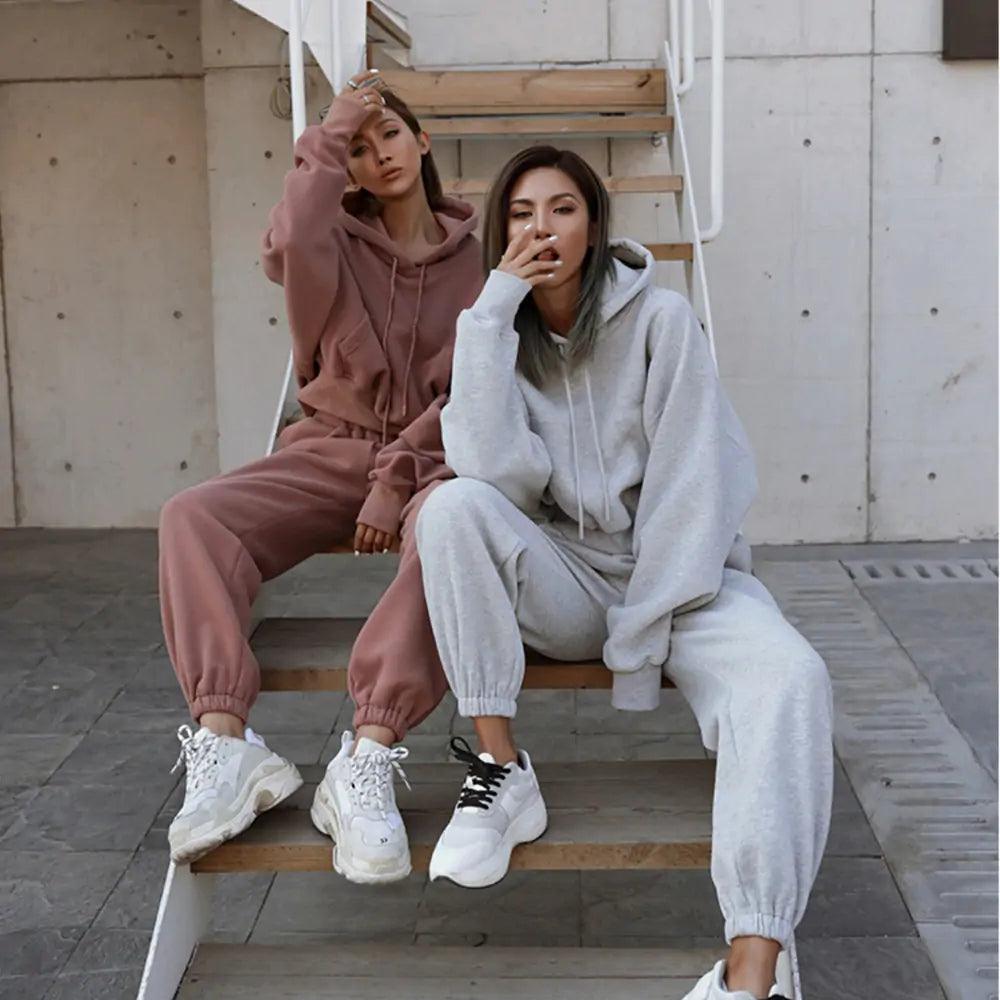 Women Warm Hoodie and Pants Set - ENVYWEAR